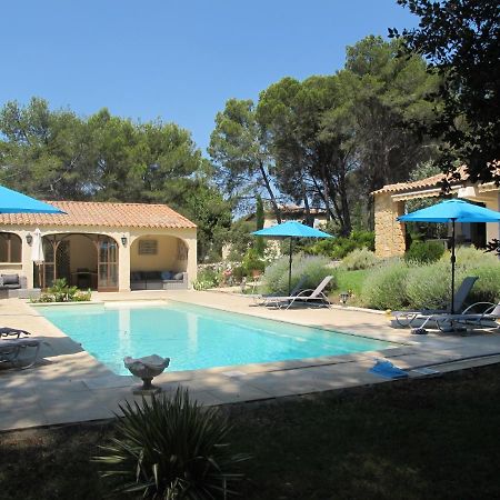 L'Oustau De Bigatie Bed & Breakfast Lambesc Dış mekan fotoğraf
