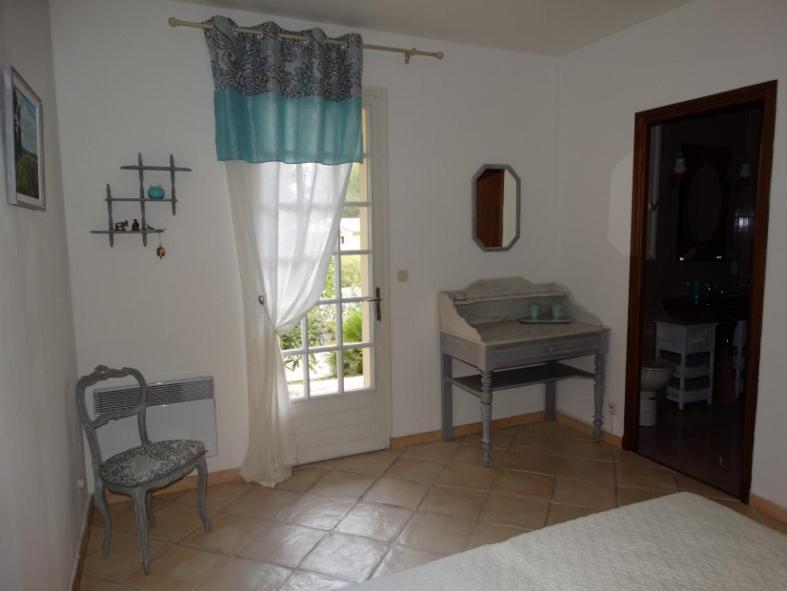 L'Oustau De Bigatie Bed & Breakfast Lambesc Dış mekan fotoğraf