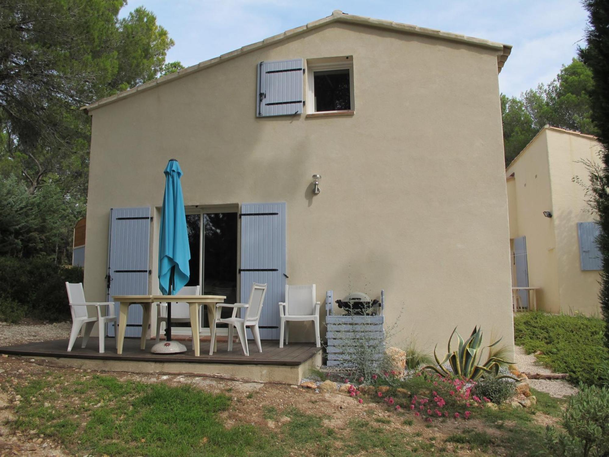 L'Oustau De Bigatie Bed & Breakfast Lambesc Dış mekan fotoğraf